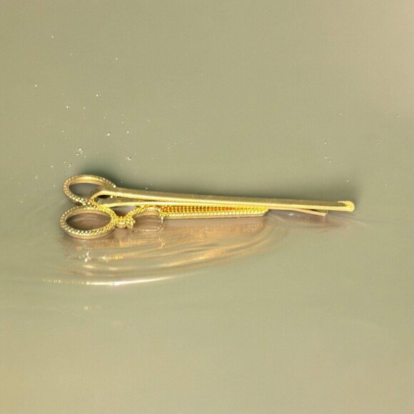 METAL SCISSOR HAIR BARRETTE (GOLD) - Picture 4 of 6